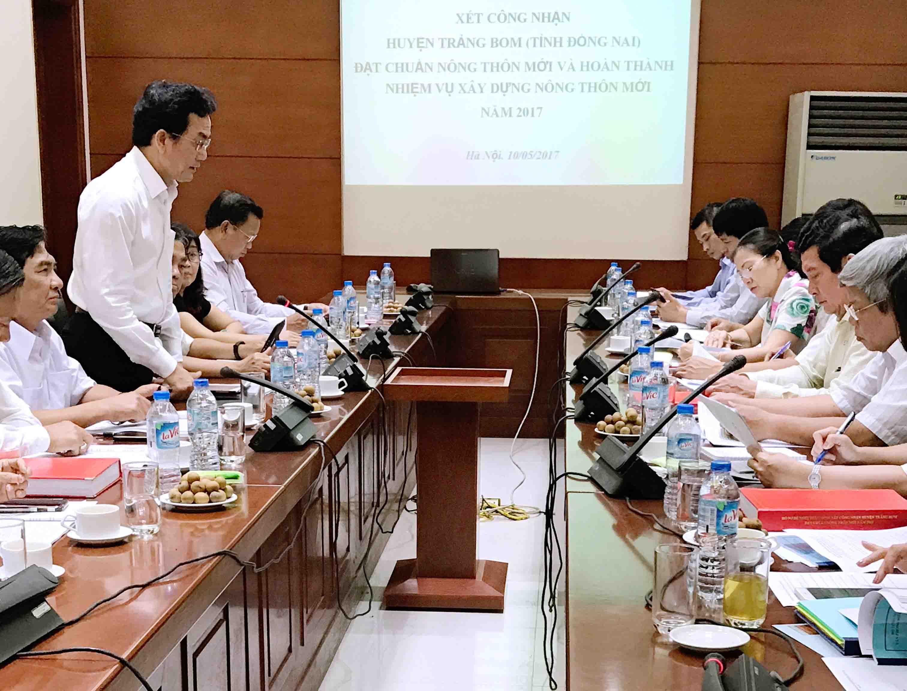 Hội đồng thẩm định trung ương nhất trí kiến nghị Chính phủ công nhận huyện Trảng Bom đạt chuẩn nông thôn mới.jpg