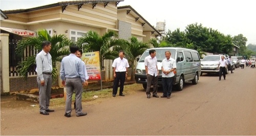 KHAO SAT TUYEN DUONG AP TRUNG TAM XA SUOI TRE.jpg