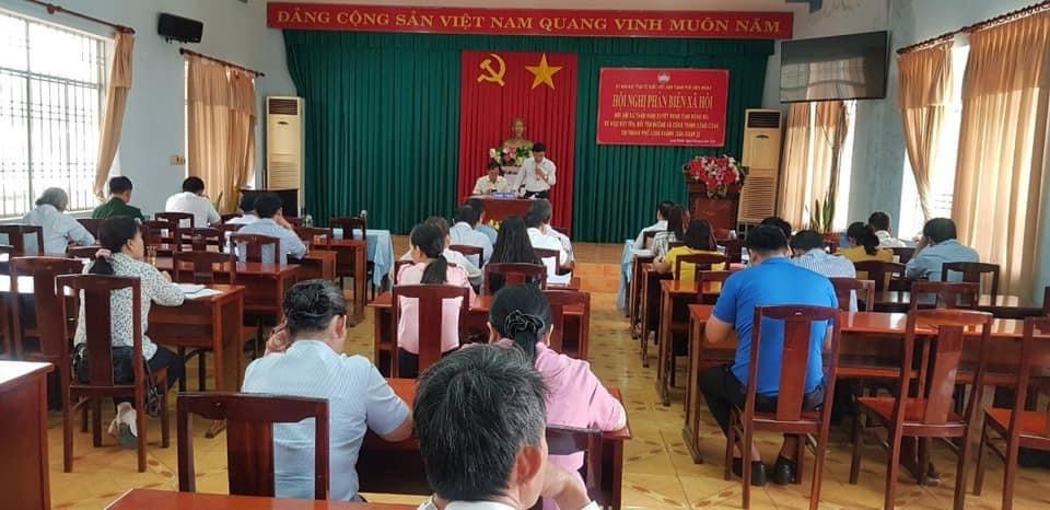 Ông Võ Văn Thành - TUV, P.CT UBMTTQVN thành phố phát biểu khai mạc hội nghị.jpg