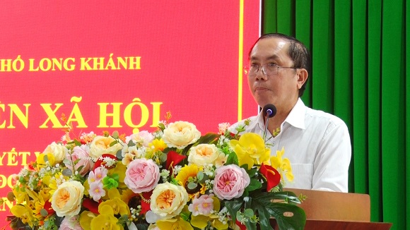 240515 PHAT BIEU DONG CHI CHU TICH MTTQ THANH PHO.jpg