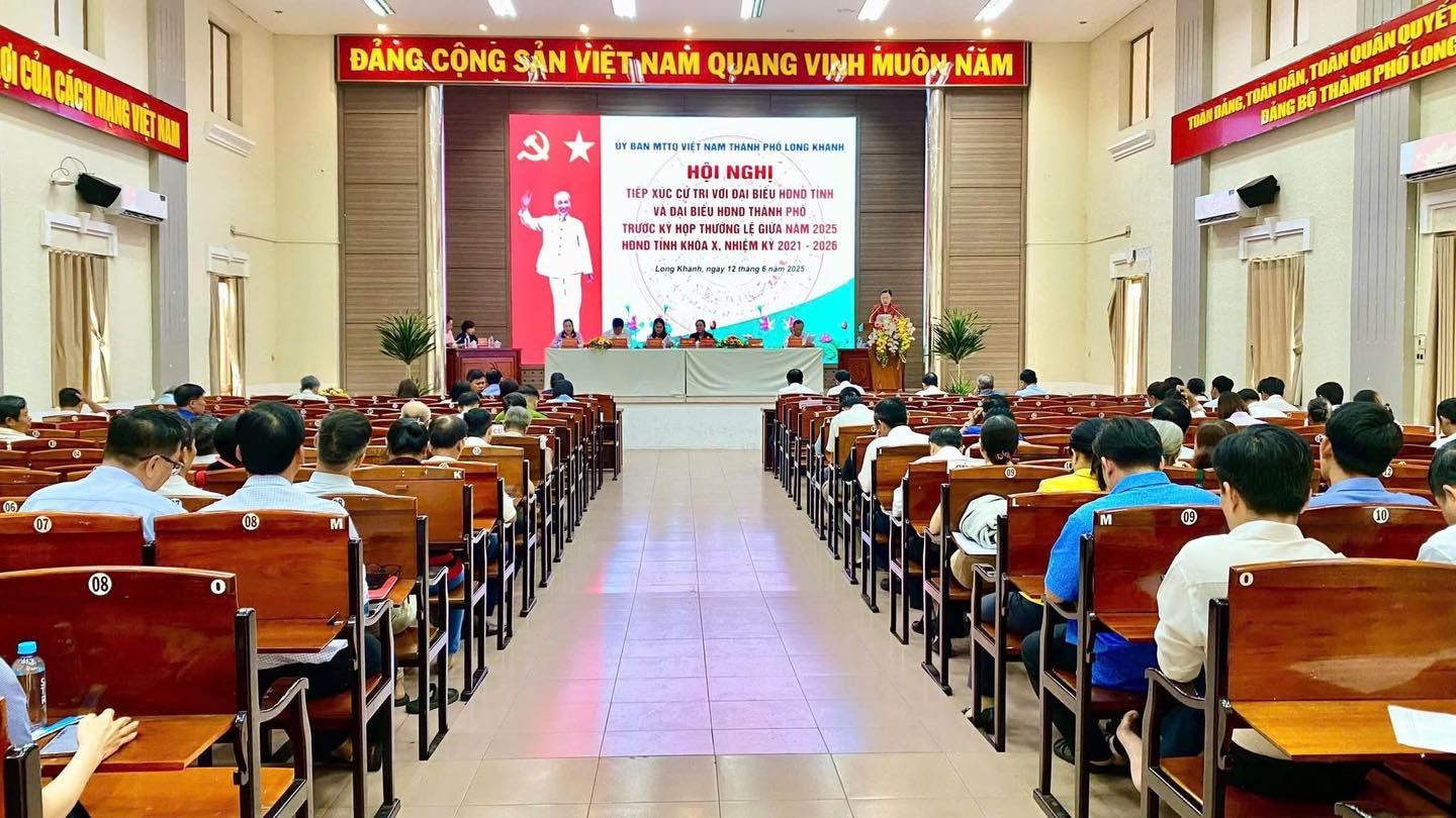 c hòa bình.jpg