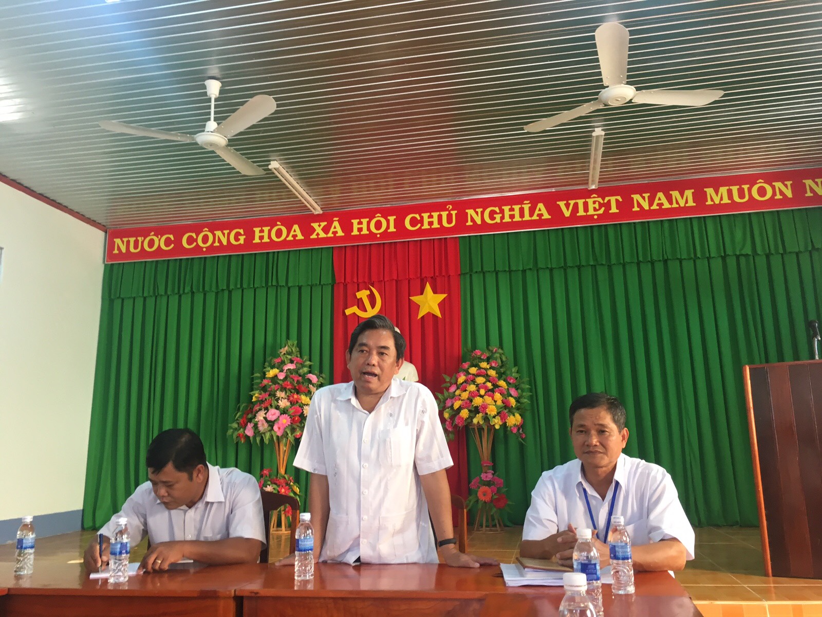 phát biểu.JPG