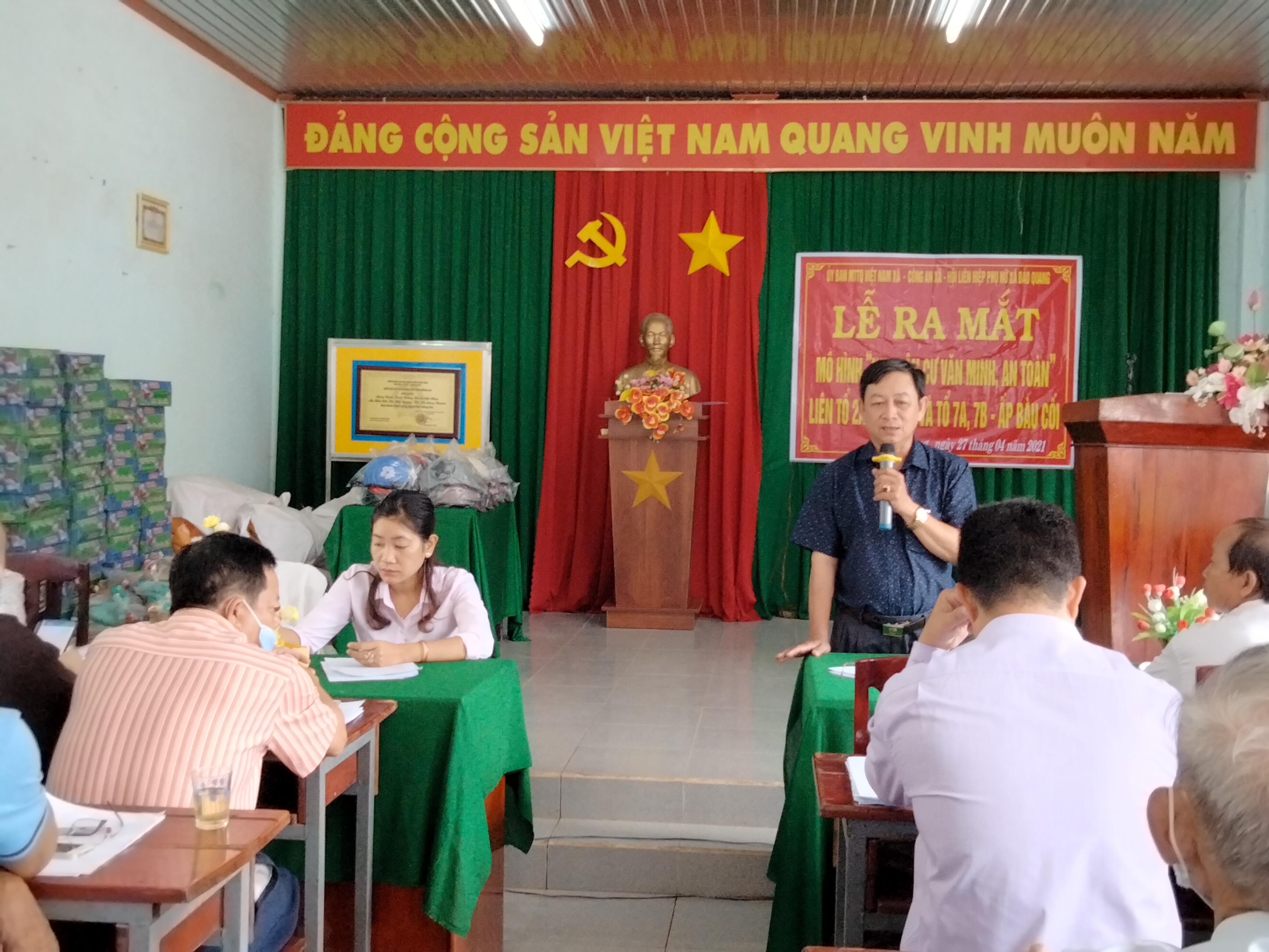 Ông Võ Văn Thành, PCT.UBMTTQ Việt Nam thành phố phát biểu tại Lễ ra mắt Mô hình.jpg