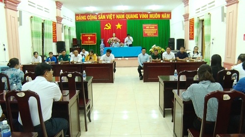 TOAN CANH LAY Y KIEN CU TRI XUAN HOA.jpg