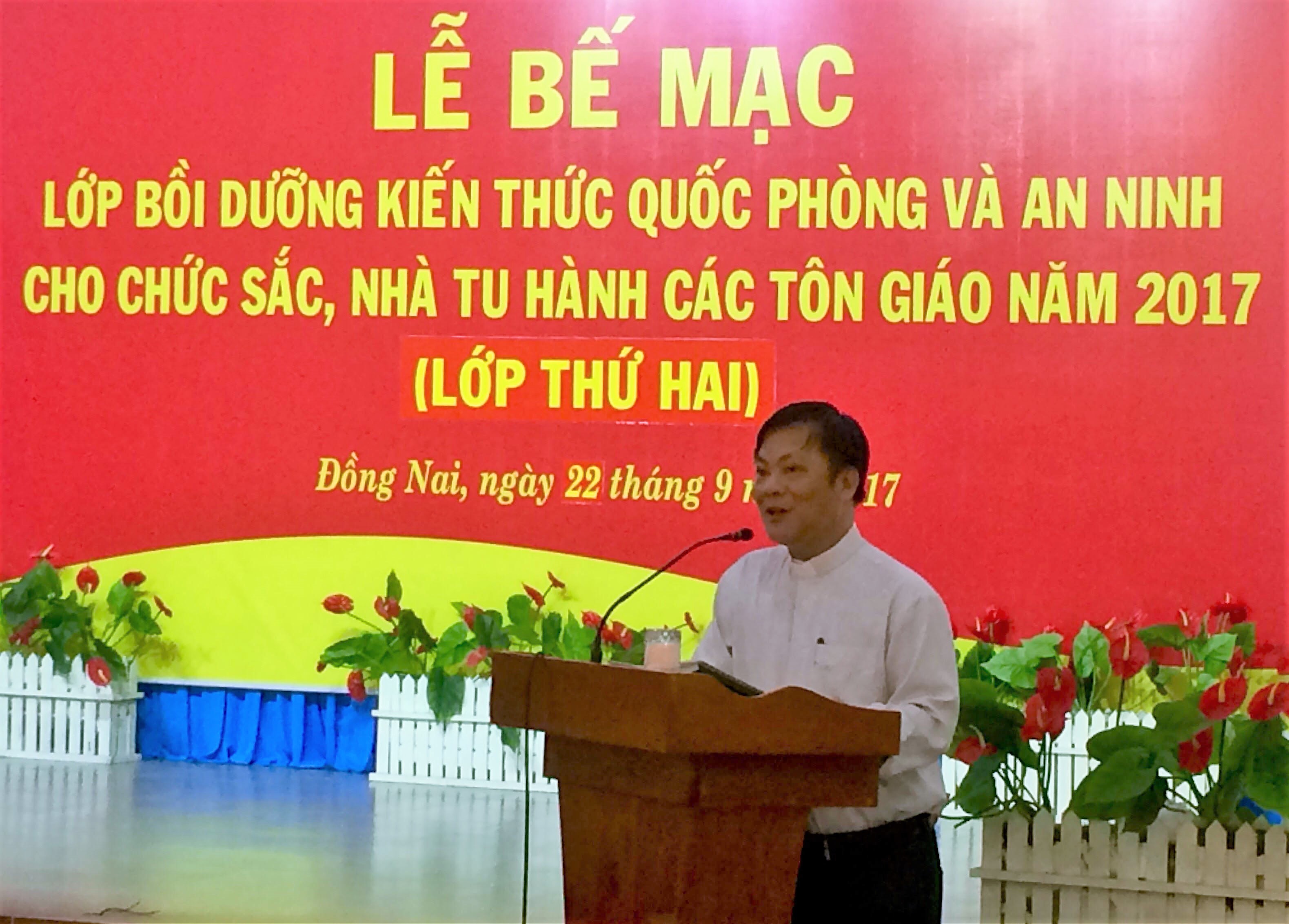 bế giảng QPAN lớp 2,2.jpg