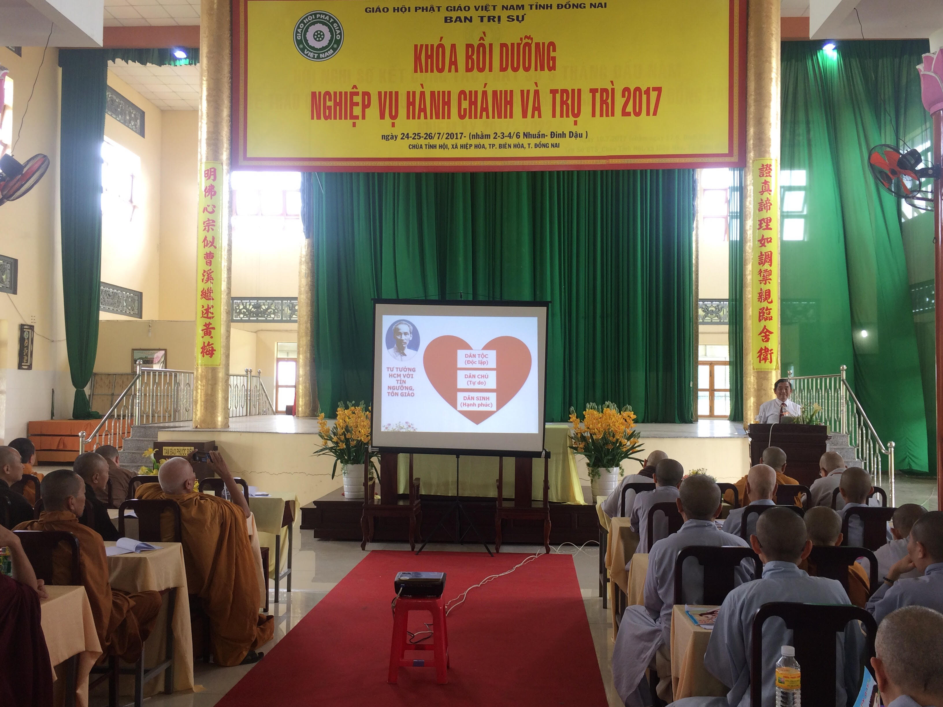 chú tới 1.jpg