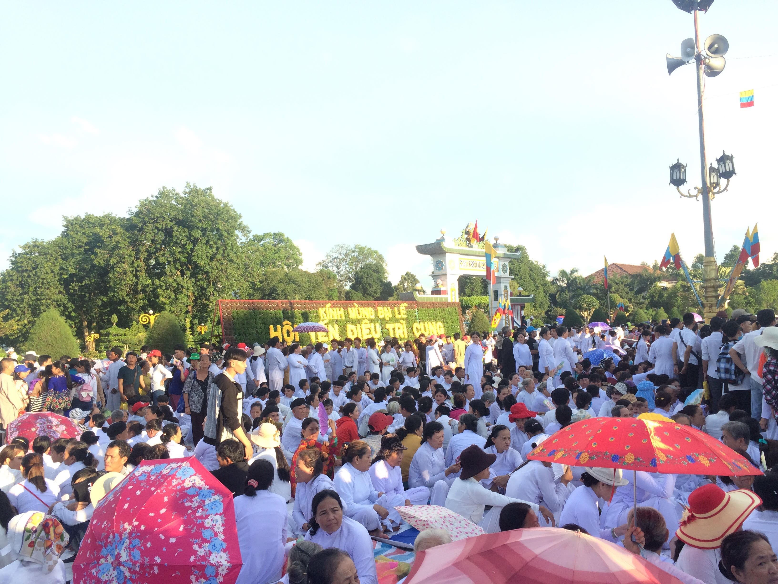 hội yến diêu tri cung 3.jpg