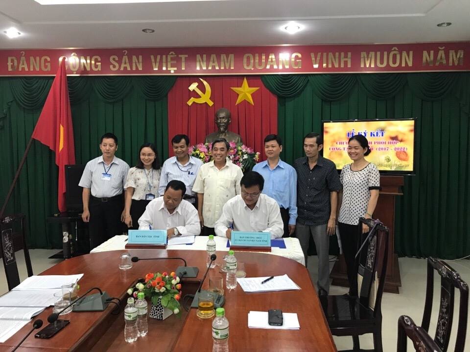 ký kết dân tộc 2017 - 2022.jpg