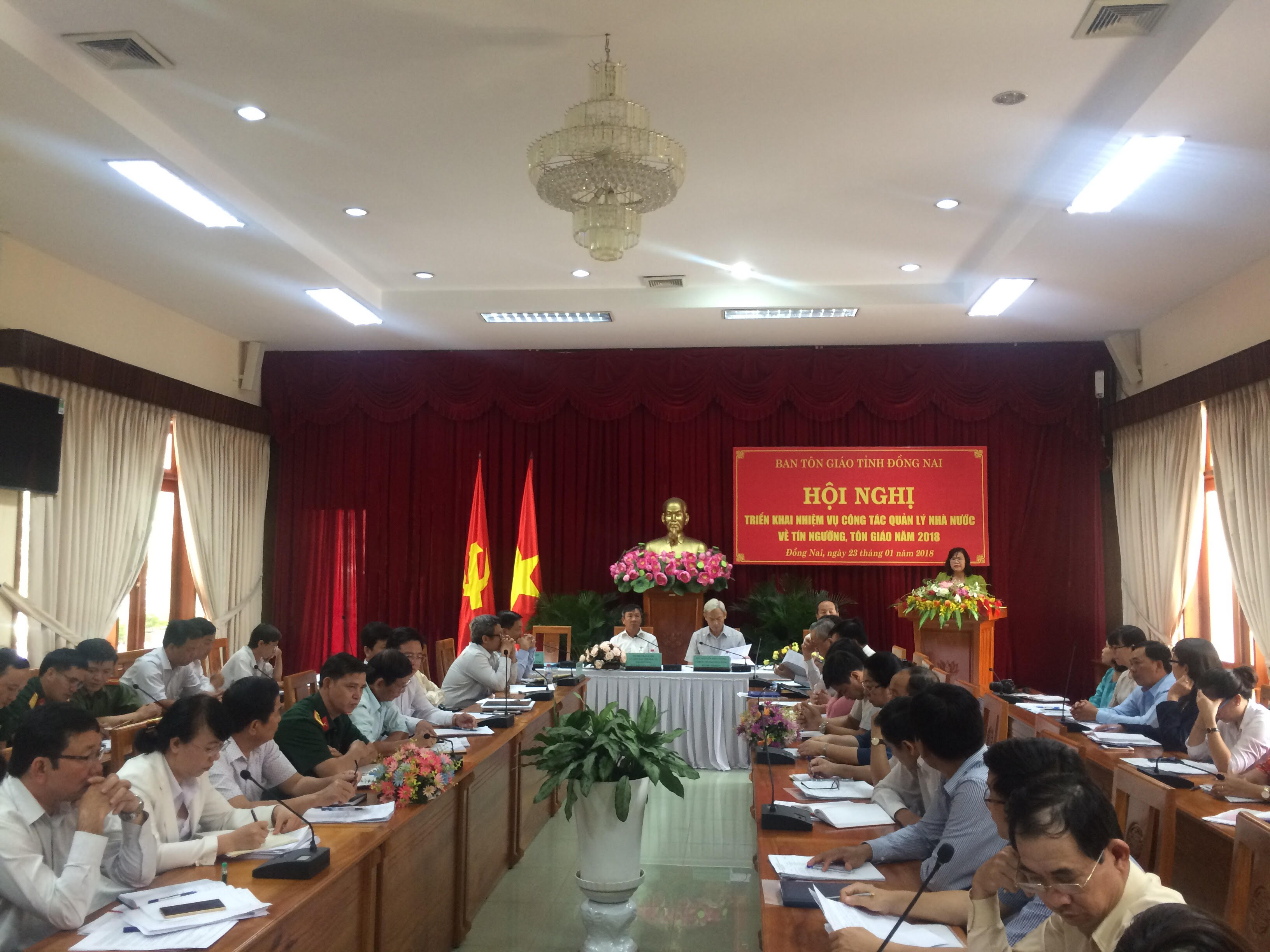 toàn cảnh HN.jpg