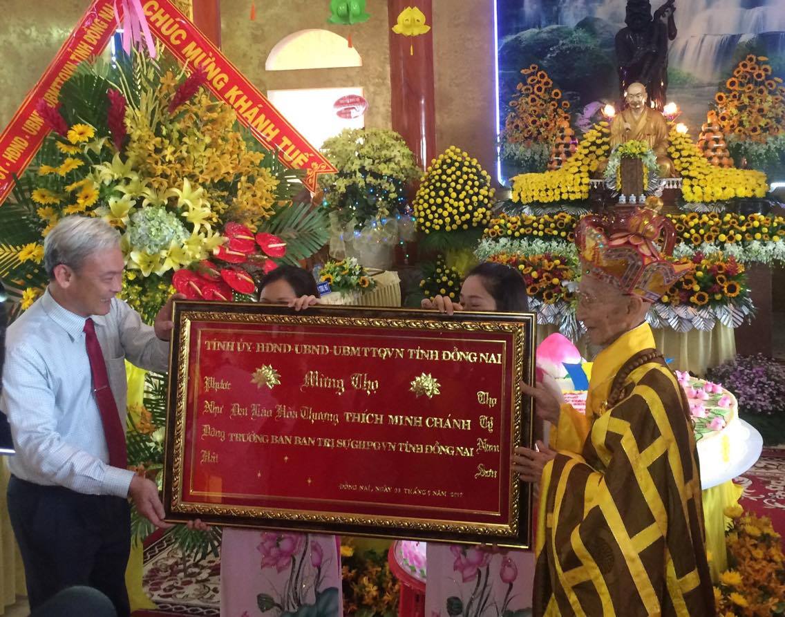 tỏ đình kim cang.jpg