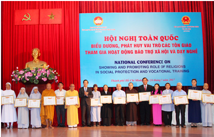 Bộ LĐ khen.png