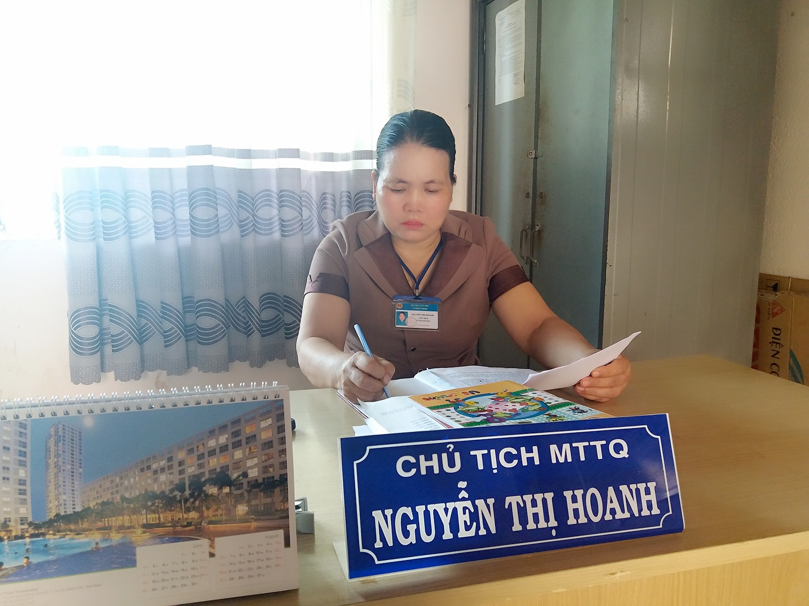 Hình chị hoanh.JPG