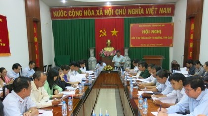 Diem tin hoi nghi gop y Luat tin nguong ton giao 24.4.2015.JPG