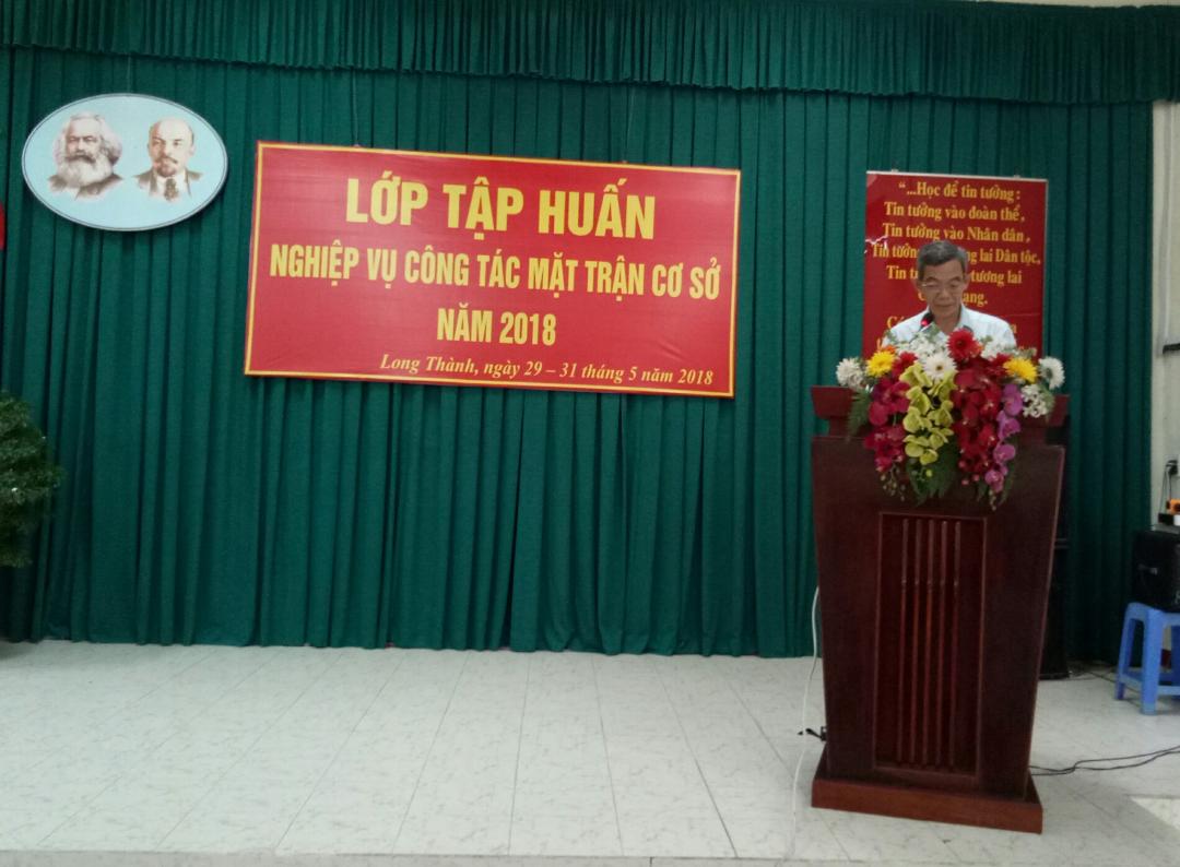 khai mac 2018 tap huan.jpg