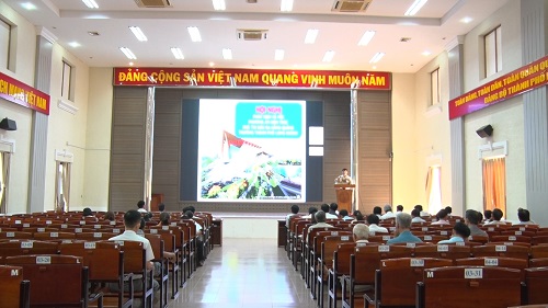 201127TOAN CANH HOI NGHI.jpg