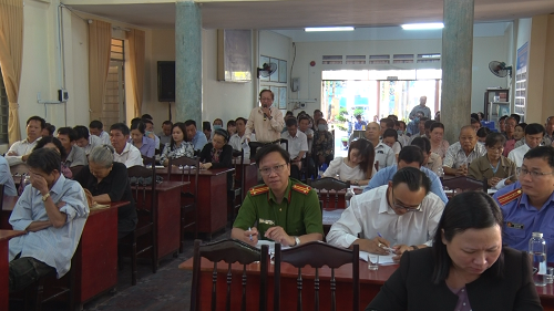 210109 CỬ TRI CÓ Ý KIẾN TẠI BUOOIT TIẾP XÚC.png