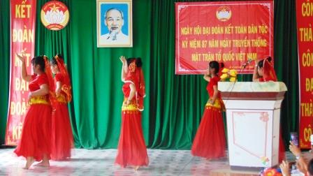 4 van nghe.JPG