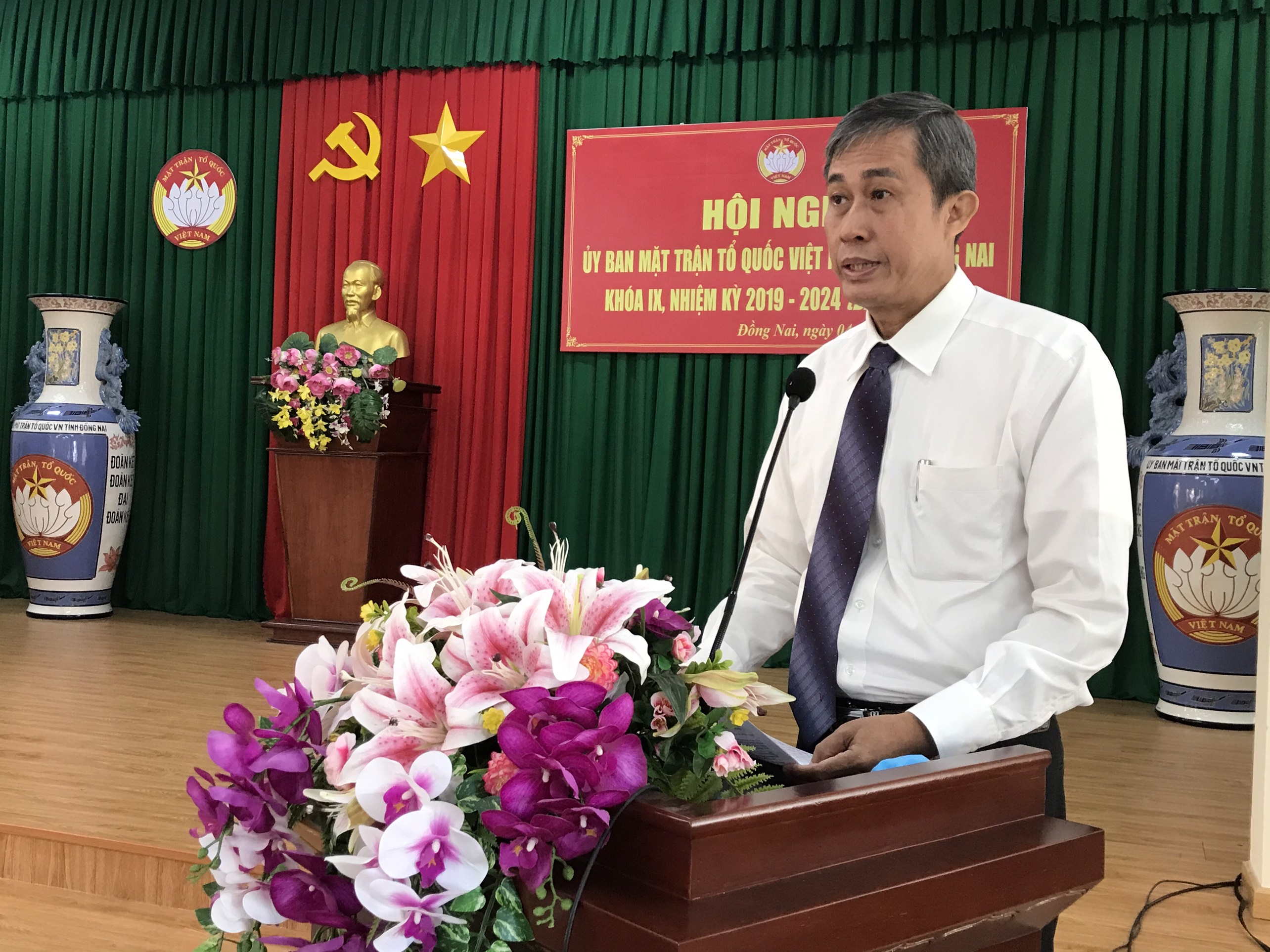 A. Thien phat bieu.jpg