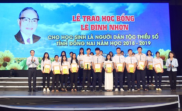 le dinh nhon 2.jpg