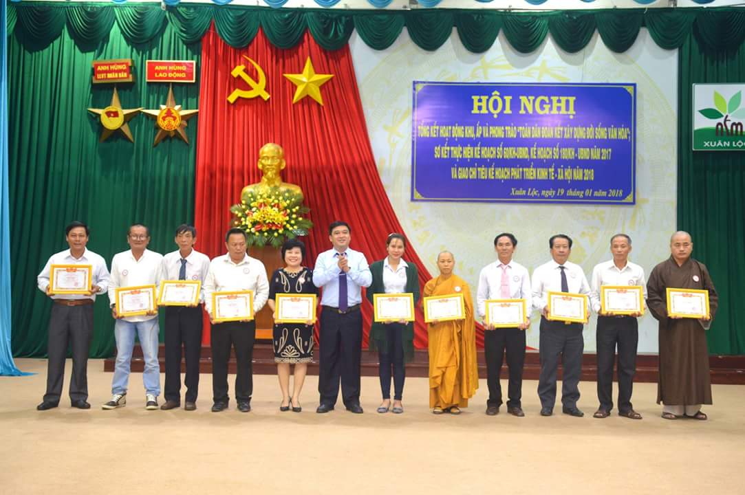 tong ket khu ap 2017 (tap the 2).jpg