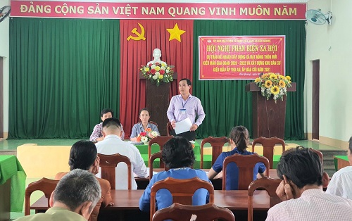 ông Nguyễn Tiến Dũng, Chủ tịch UBND xã phát biểu tại Hội nghị phản biện xã hội (2).jpg