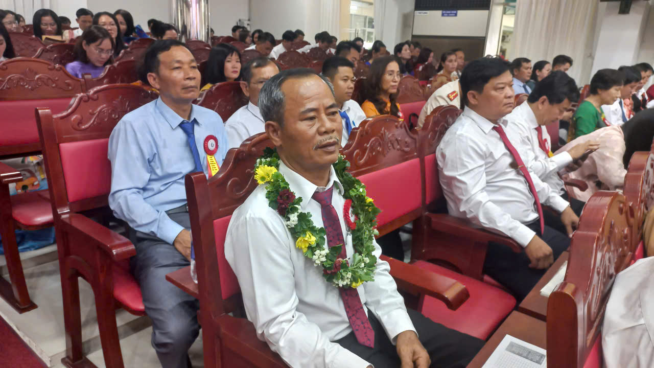 Người Trưởng ban Công tác Mặt trận tận tụy, trách nhiệm với nhân dân