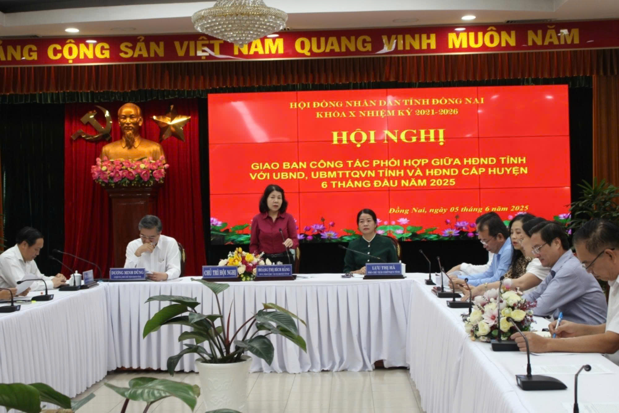Hội nghị sơ kết 6 tháng đầu năm công tác phối hợp giữa HĐND, UBND và Uỷ ban MTTQ Việt Nam tỉnh và HĐ...